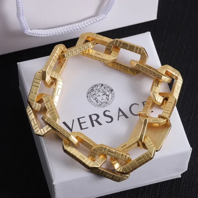 Versace Chain Reaction Collar de Oro Oversized Broche Cabeza de Medusa 5
