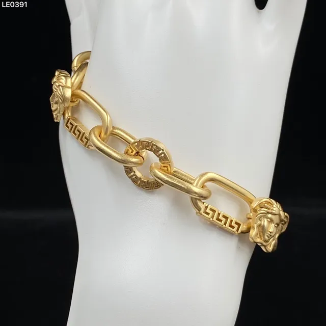 Versace Chain Reaction Dourado Cabeça de Medusa e Elos Greca Colar 3