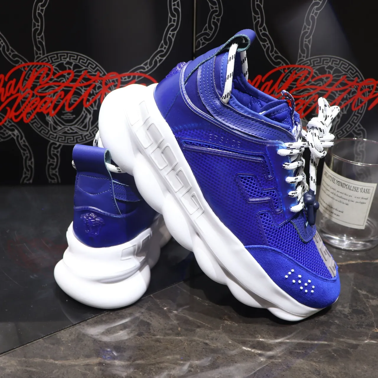 Versace Chain Reaction 皇家蓝色网布和麂皮厚底运动鞋 4
