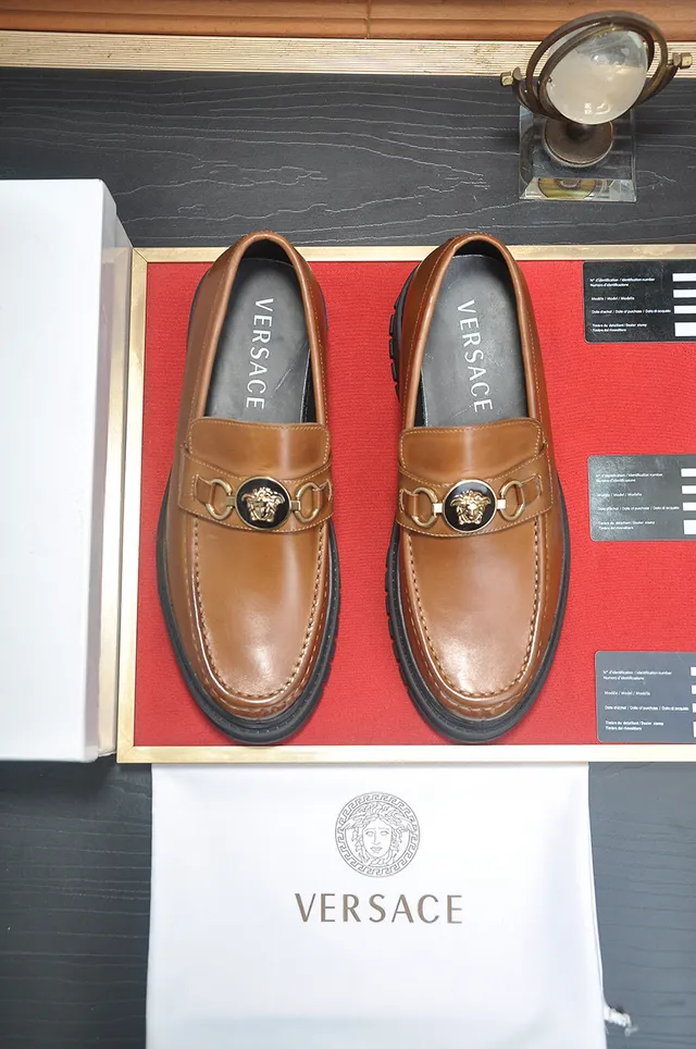 Versace Chain Reaction Cuir Tan Medusa-Buckle Mocassins à plateforme 2