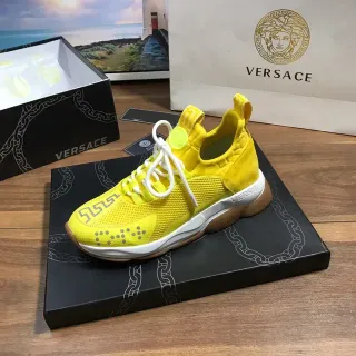 Versace Chain Reaction Amarelo Branco Malha E Camurça Superior Motivo Chave Grega Tênis Lifestyle
