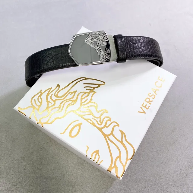 Versace Medusa Buckle কালো চামড়ার বেল্ট 4