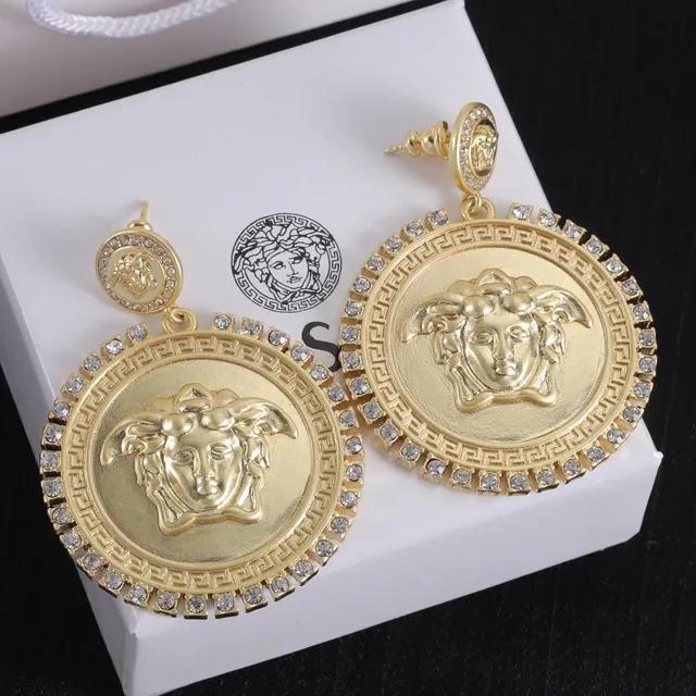 Versace Medusa সিক্কা কানের দুল সিলভার ও গোল্ড টোন ক্রিস্টাল 3