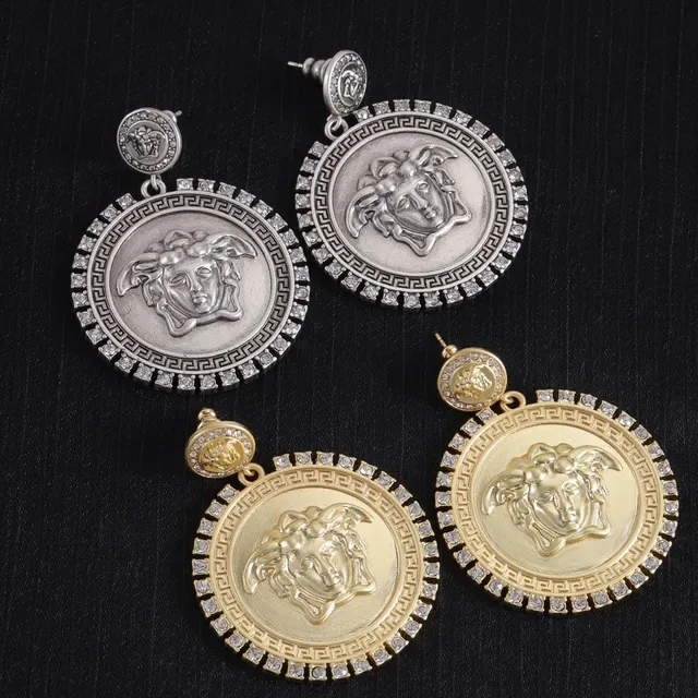 Versace Medusa সিক্কা কানের দুল সিলভার ও গোল্ড টোন ক্রিস্টাল 6