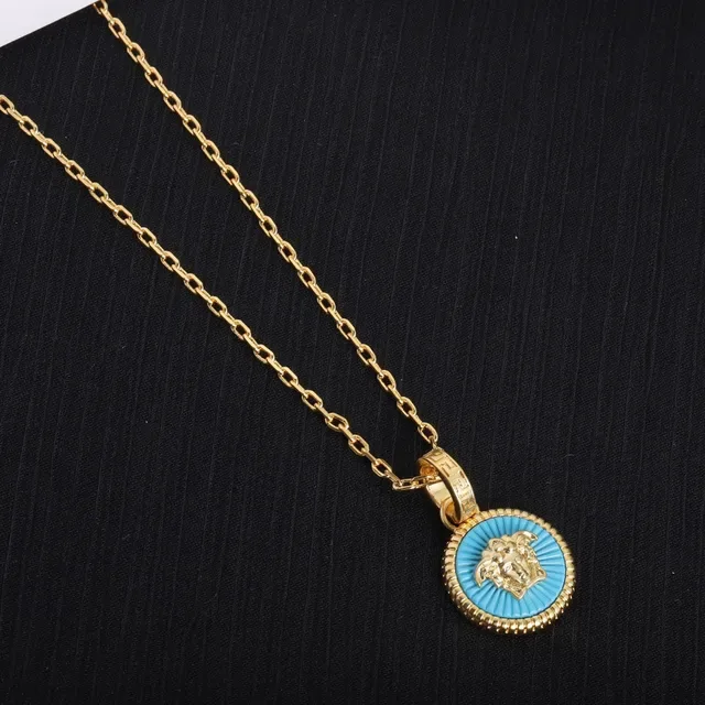 قلادة Versace Medusa ذهبية سلسلة زرقاء دائرية 6
