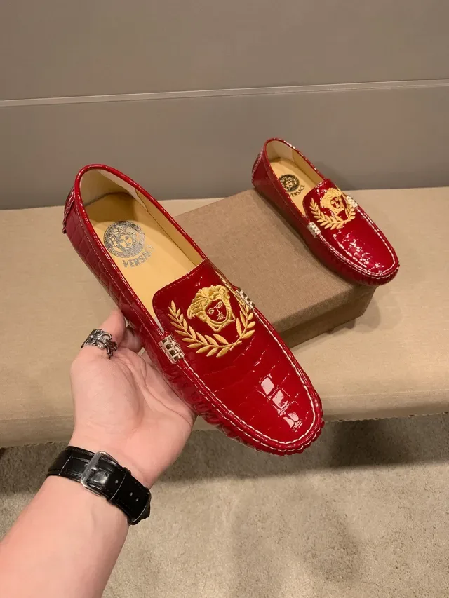 Versace Medusa Red Gold Patent Croc-Embossed Leather White Contrast Stitching Loafer 5