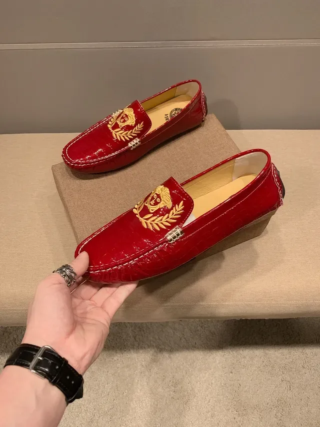 Versace Medusa Red Gold Patent Croc-Embossed Leather White Contrast Stitching Loafer 7