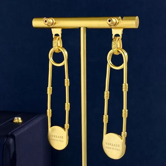 Versace Medusa 安全别针金色耳环 2