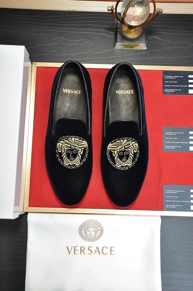 Versace Azul Marino Dorado Terciopelo Superior Bordado Cabeza de Medusa Mocasín 5