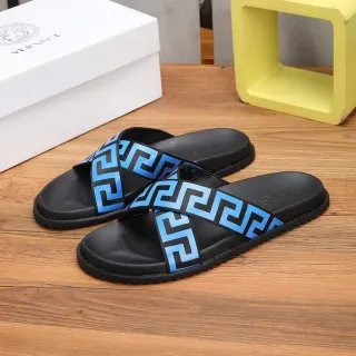 Versace Odissea Greek Key नعال أزرق أسود