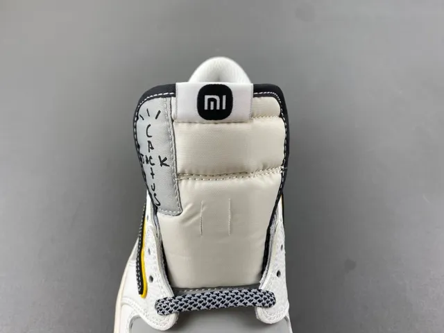Xiaomi SU7 Collaboration Sneakers Lifestyle à Lacets Bas 5