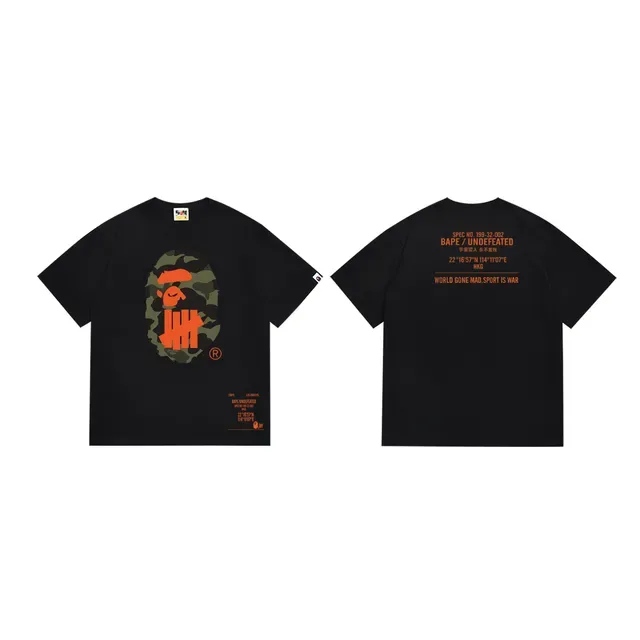 A Bathing Ape BAPE x UNDEFEATED T-shirt camouflage à imprimé graphique noir et orange 3