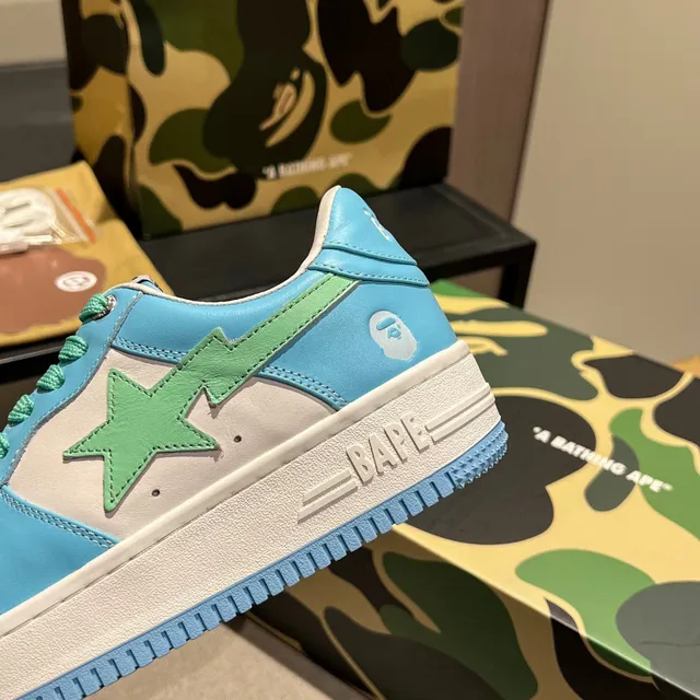 A Bathing Ape Blue Green Low-Top Star-Logo Side Panel Lifestyle Sneakers 2
