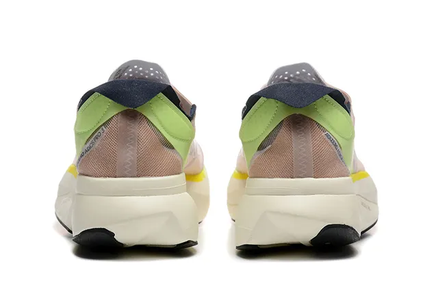 Adidas Beige Verde Respirável Malha Superior Leve Silhueta de Corrida Tênis de Corrida 3