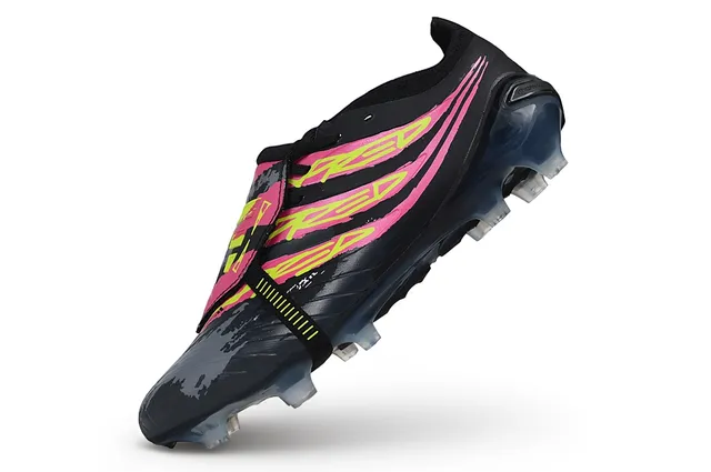 Adidas Black Pink Zapatos de fútbol de bajo corte con cierre de correa para terreno firme 3