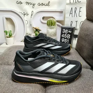 Adidas काला सफेद जालदार ऊपरी तीन पट्टियों वाला साइड पैनल दौड़ने के जूते
