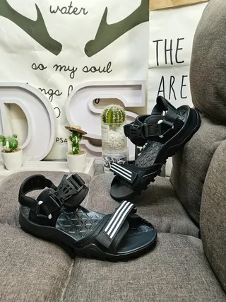 Adidas Preto Branco Multi-Strap Fecho Ajustável Base Texturizada EVA Sandálias Casuais 6