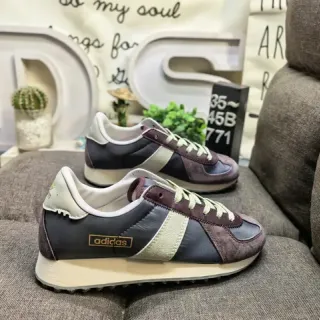 Adidas 棕米色 复古跑鞋 麂皮和纺织面料上层 生活方式运动鞋