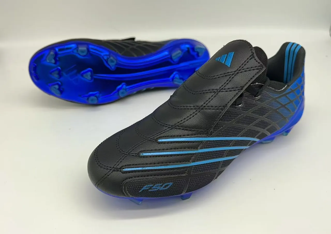 Adidas F50 Noir Bleu Sans Lacets Fermeture Sangle Haut Synthétique Texturé Terrain Ferme Chaussures de Football 18