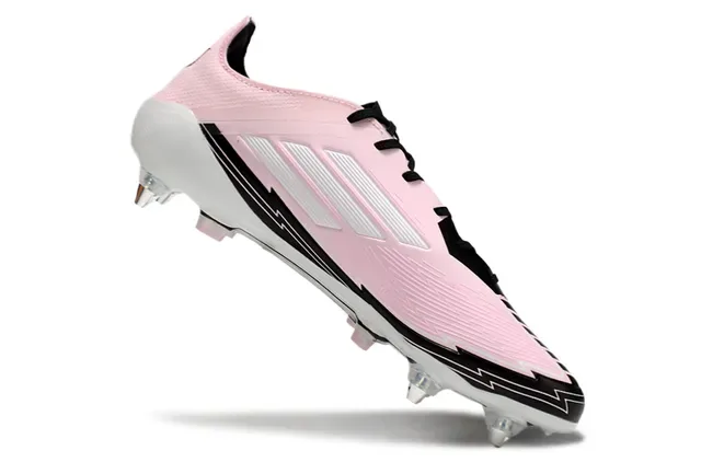 Adidas F50 Messi Pink Black Crampons de football pour terrain ferme 2