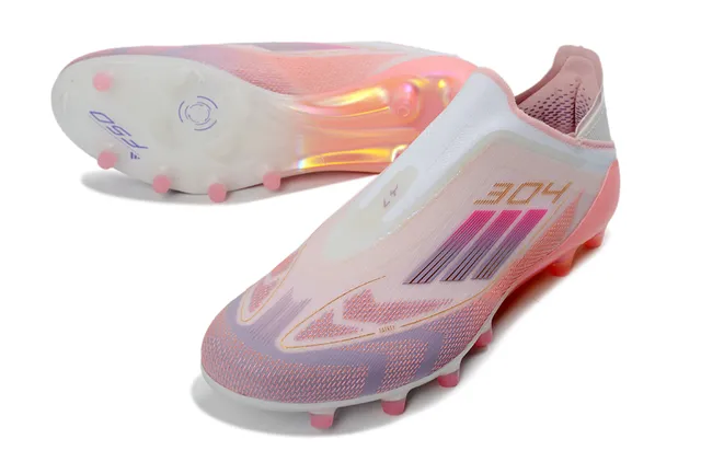 Adidas F50 Sapatos de futebol rosa transparente sem cadarços com ajuste de meia parte superior translúcida sola com gradiente superfície firme 13