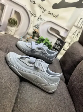 Adidas Gris Beige Sin Cordones Cierre de Doble Correa Parte Superior Moldeada Monocromática Zapatillas Lifestyle 7