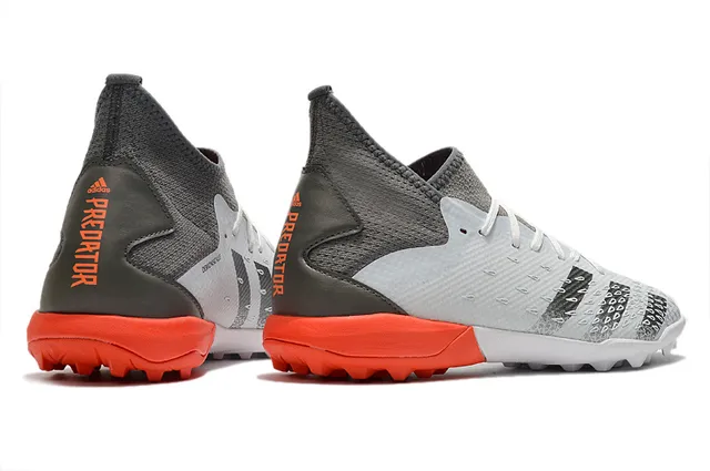 Adidas Zapatos de fútbol gris naranja con cuello de punto ajustado al tobillo texturizado sintético con jaula en la puntera para césped 15