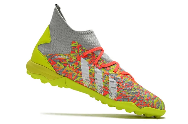 Adidas Zapatos de fútbol gris naranja con cuello de punto ajustado al tobillo texturizado sintético con jaula en la puntera para césped 23