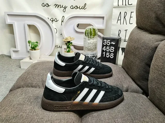 Adidas Handball Spezial أبيض أسود بني أحذية نمط حياة 2