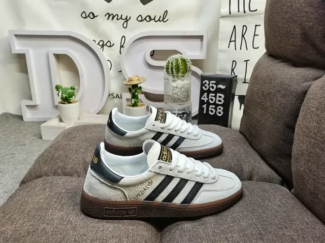 Adidas Handball Spezial أبيض أسود بني أحذية نمط حياة 11