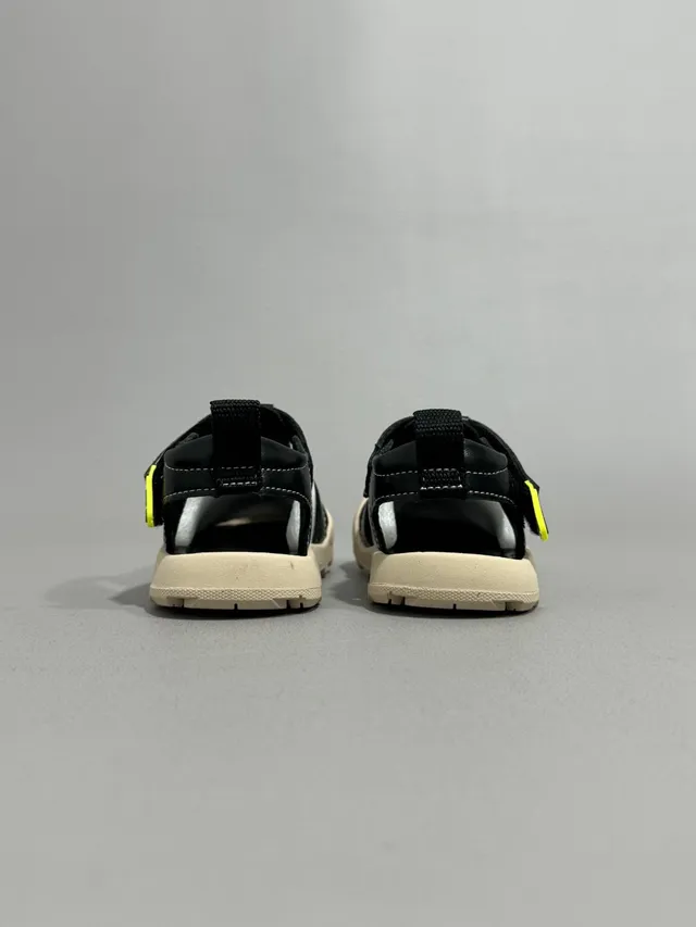 Adidas Niños Verde Oliva y Beige Sandalias Casuales 15