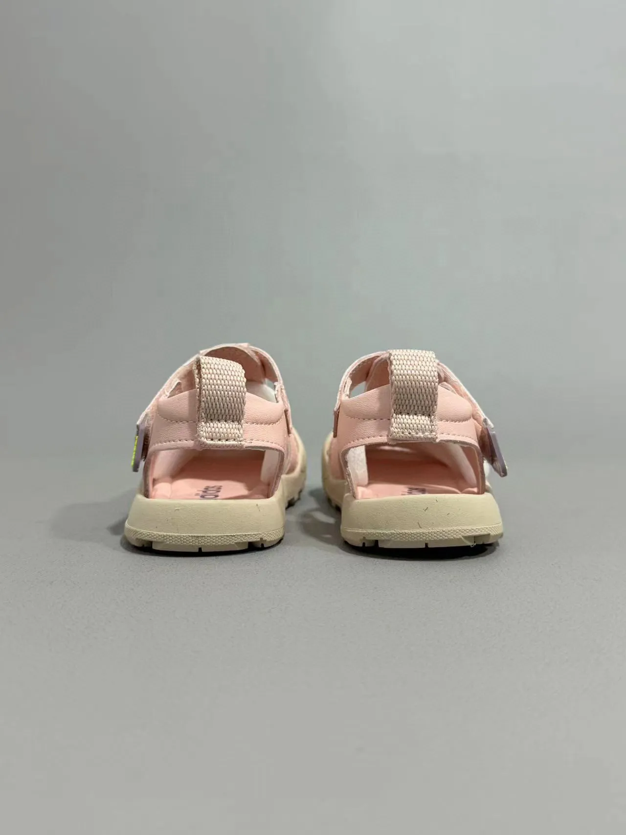 Adidas Niños Verde Oliva y Beige Sandalias Casuales 23