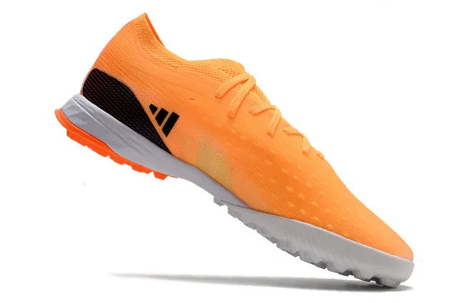 Adidas أحذية كرة القدم برتقالي أسود مع النسيج العلوي ثلاث شرائط علامة جانبية عشب اصطناعي 2