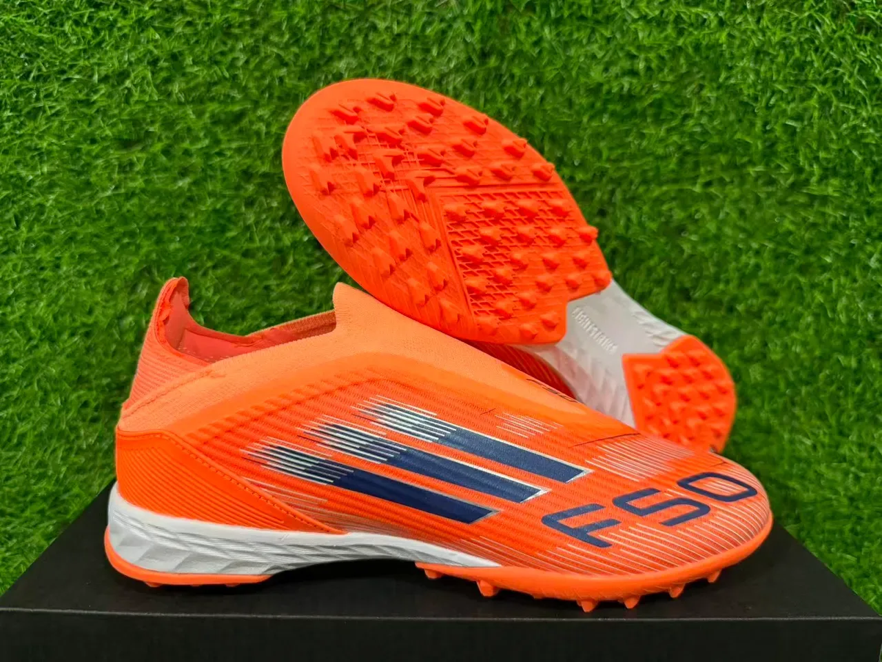 Adidas Chaussures de football Turf orange navy low-cut upper synthétique studs coniques 15