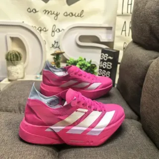 أحذية رياضية lifestyle أديداس وردي أبيض Chunky Sculpted Midsole ثلاث شرائط Side Branding