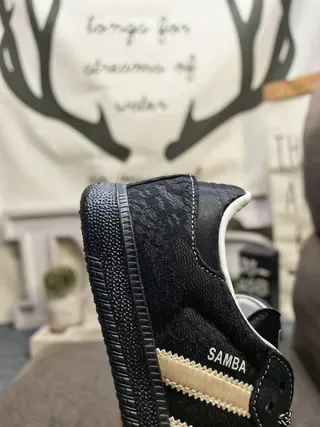 Adidas Samba Chaussures Lifestyle Noir et Beige 3