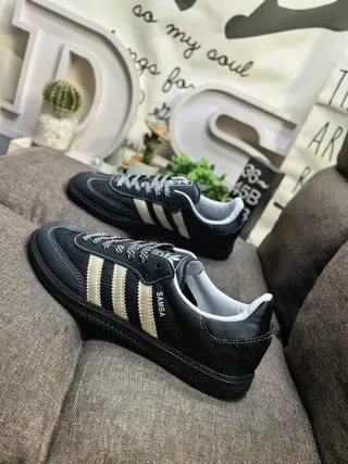 Adidas Samba Chaussures Lifestyle Noir et Beige 7