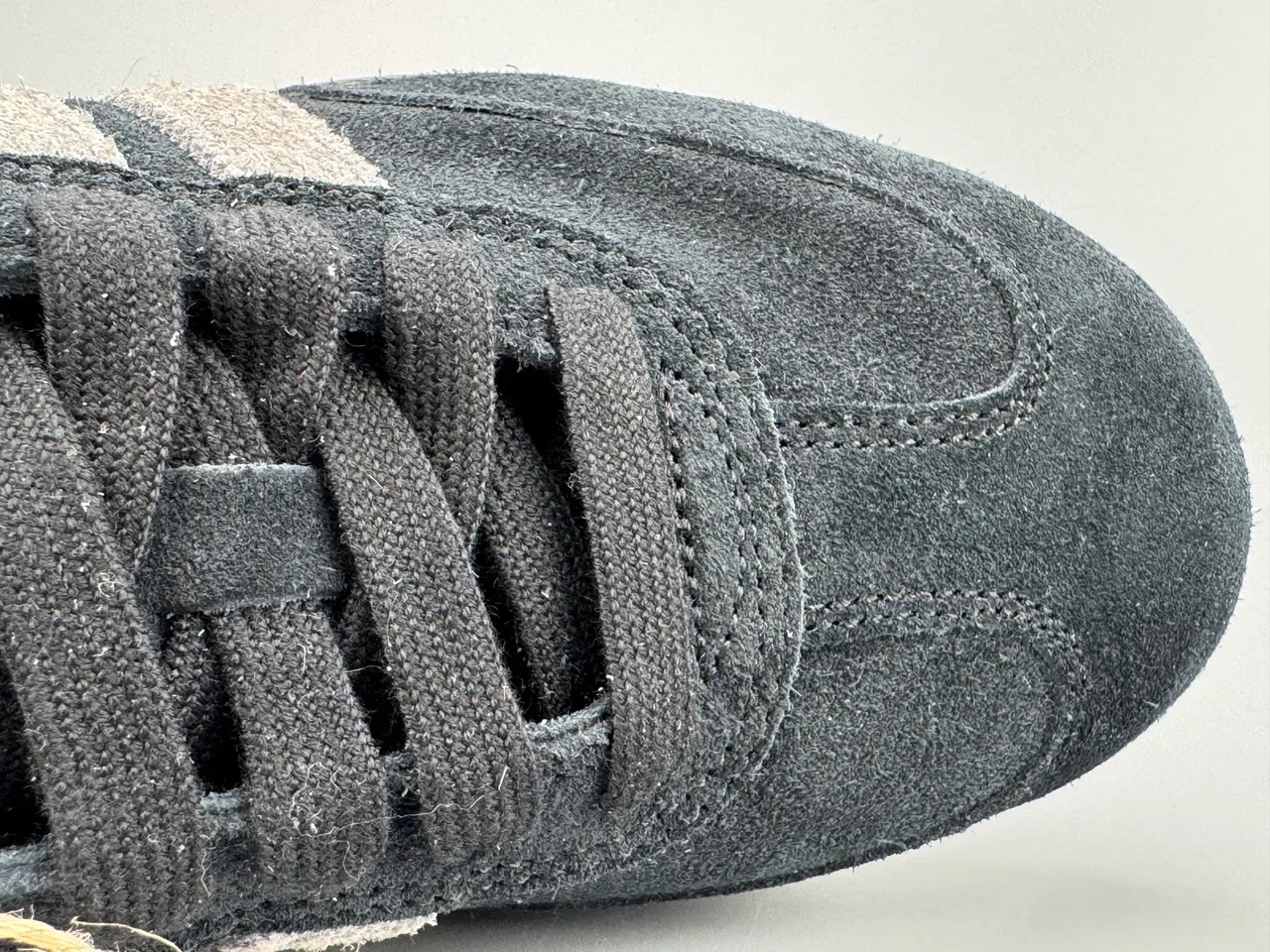 Adidas Samba Tênis Lifestyle Preto e Cinza de Camurça 6