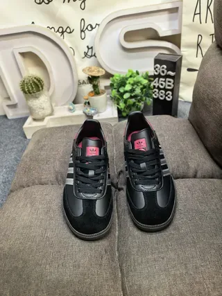 Adidas Samba Chaussures Lifestyle Noir et Rose en Cuir 10