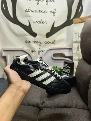 Adidas Samba কালো ও সাদা চামড়ার লাইফস্টাইল স্নিকার 5