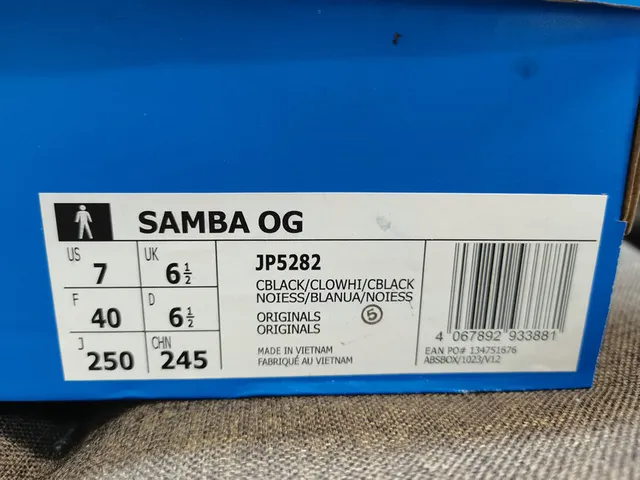Adidas Samba Black and White Leather Lifestyle Sneakers 2