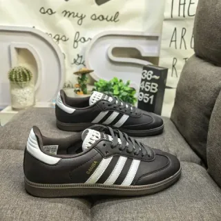 Adidas Samba حذاء رياضي بني وأبيض أسلوب حياة