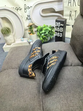 Adidas Samba Tênis Lifestyle Preto com estampa de leopardo 6