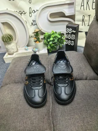 Adidas Samba Tênis Lifestyle Preto com estampa de leopardo 10