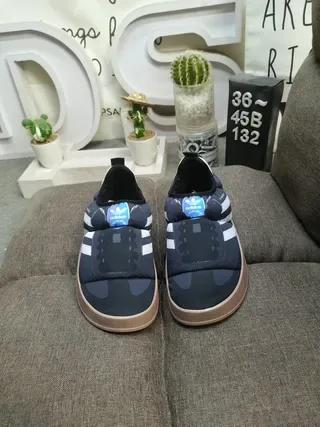 Adidas Samba أزرق بحري مبطنة سليب أون أسلوب حياة رياضية 10