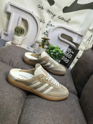 Adidas Samba Open-Back Lace-Up Beige Loafers 9