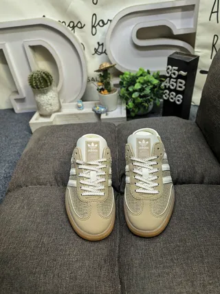 Adidas Samba Open-Back Lace-Up Beige Loafers 10