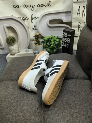 Adidas Samba Sapatos Mary Jane Rosa Bege Sem Cadarço com Tirante Velcro 16