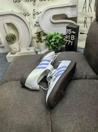 Adidas Samba Blanc et Violet Chaussures Lifestyle 6