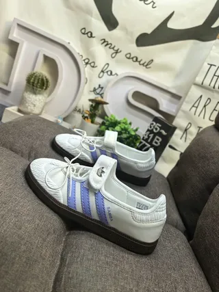 Adidas Samba Blanc et Violet Chaussures Lifestyle 7